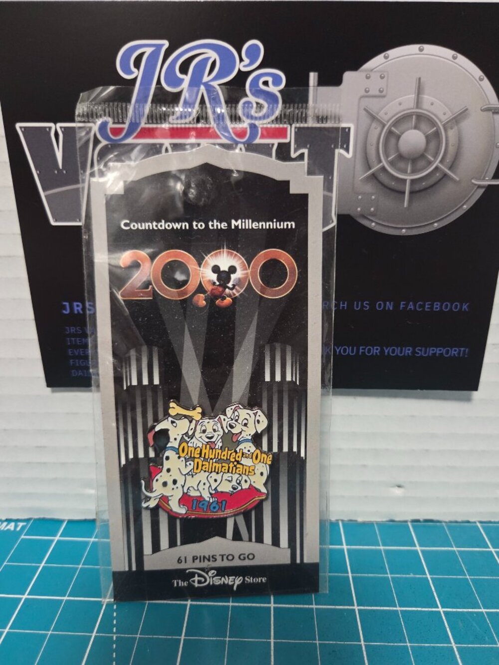 Disney DS Countdown to the Millennium One Hundred and One Dalmatians Enamel Pin